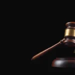 Abogado para denunciar a una constructora en Santander