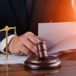 Guía legal para cerrar una empresa con deudas